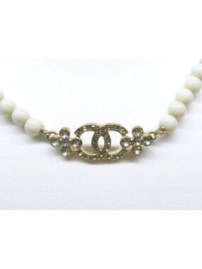 Chanel Choker CC Logo Necklace Gold White